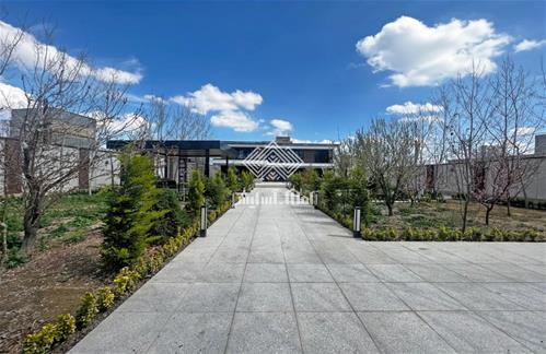 1250 متر باغ ویلا لوکس به سبک مدرن در دهکده کردزار